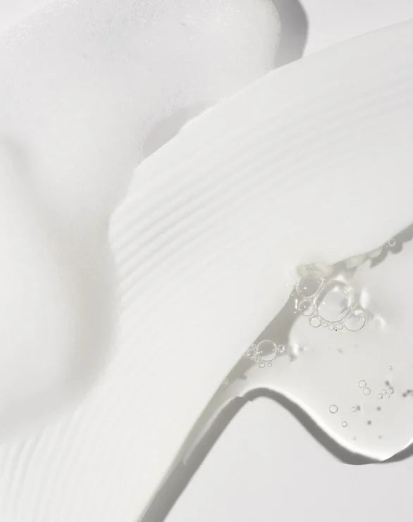 Gentle Cleansing Milk - Gentle Cleansing that Nourishes and Protects